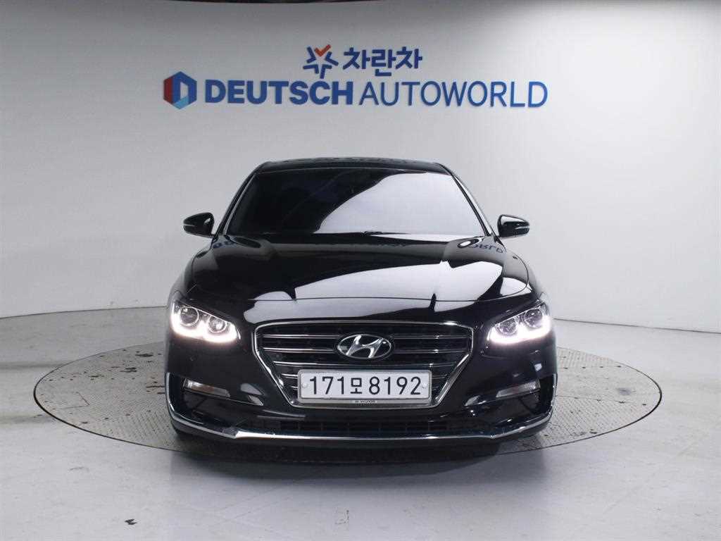 HYUNDAI Grandeur - Vista 3