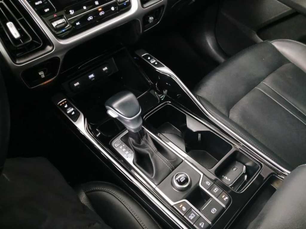 KIA Sorento - Vista 12