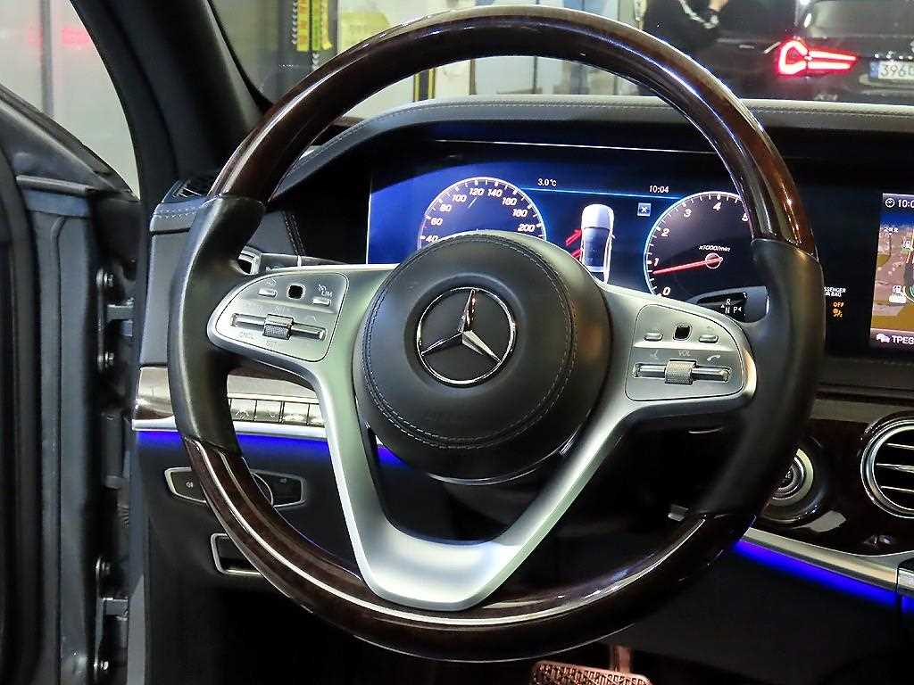 Mercedes Benz S Class - Vista 8