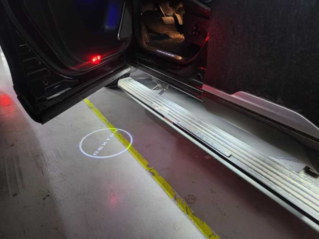 Ssangyong Rexton - Vista 10