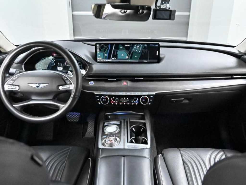 Genesis G80 - Vista 7