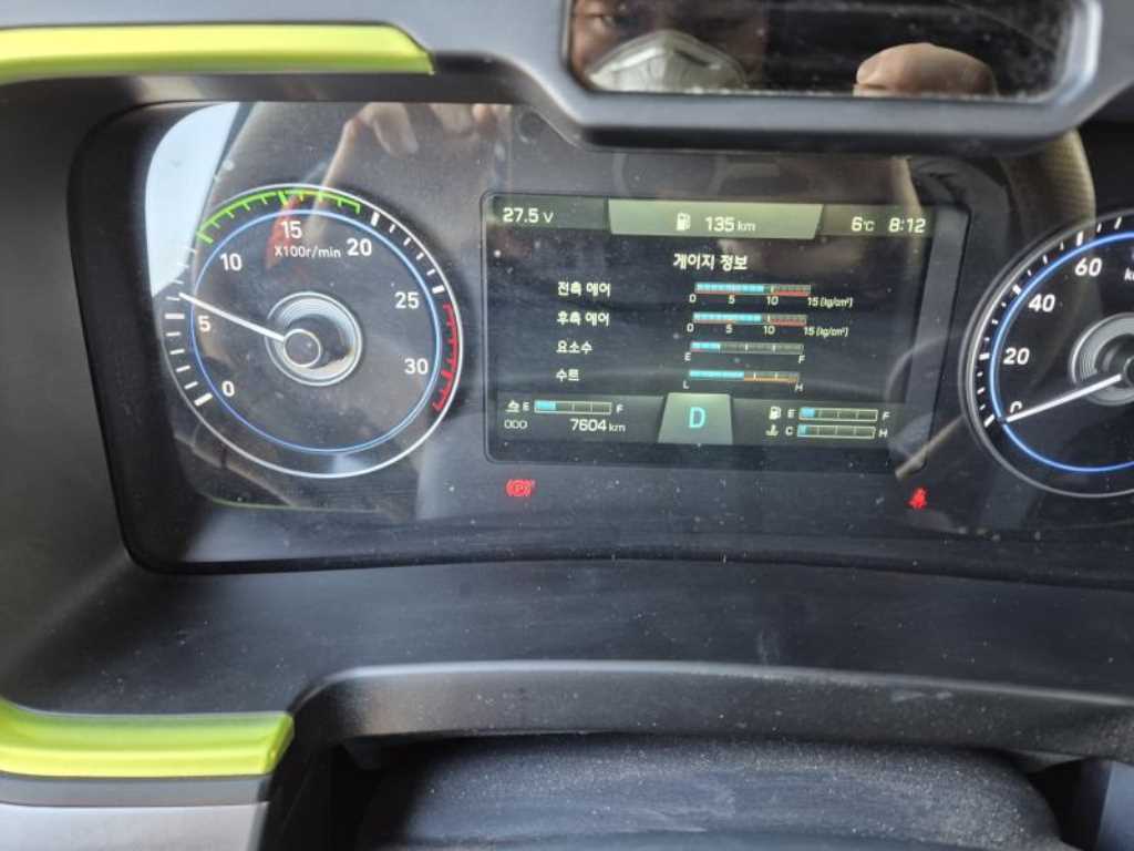 medium and large cargo truck 2024 Blanco - Importación desde Corea - HF Imports Iquique - Foto 14