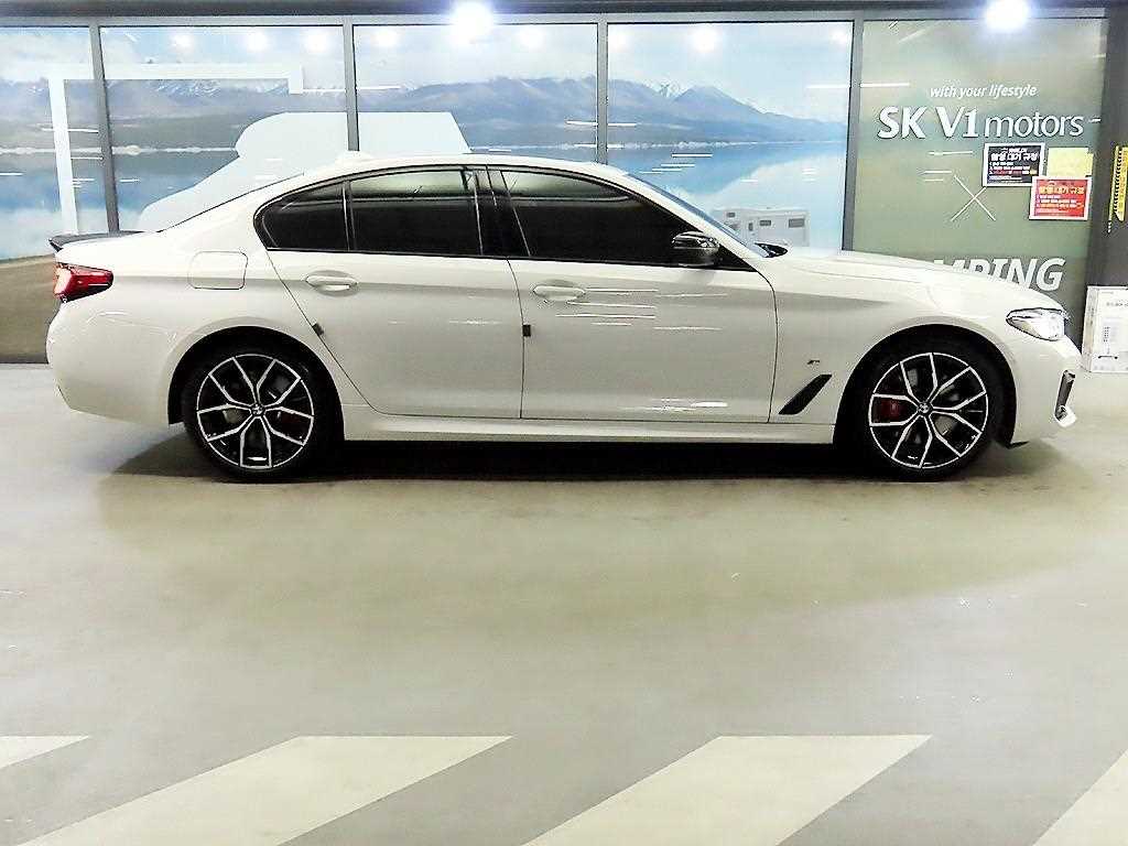 BMW 5 Series - Vista 4