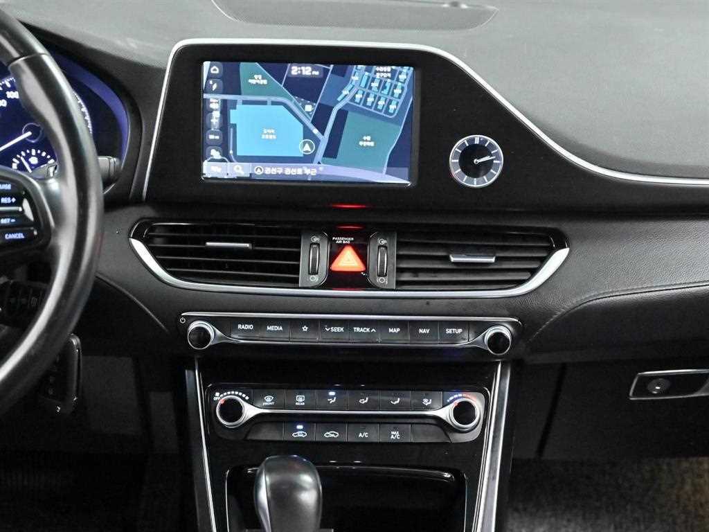 HYUNDAI Grandeur 2018 Negro - Importación desde Corea - HF Imports Iquique - Foto 14