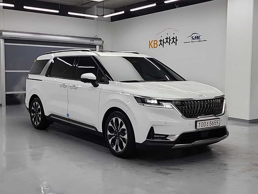 KIA Carnival - Vista 4