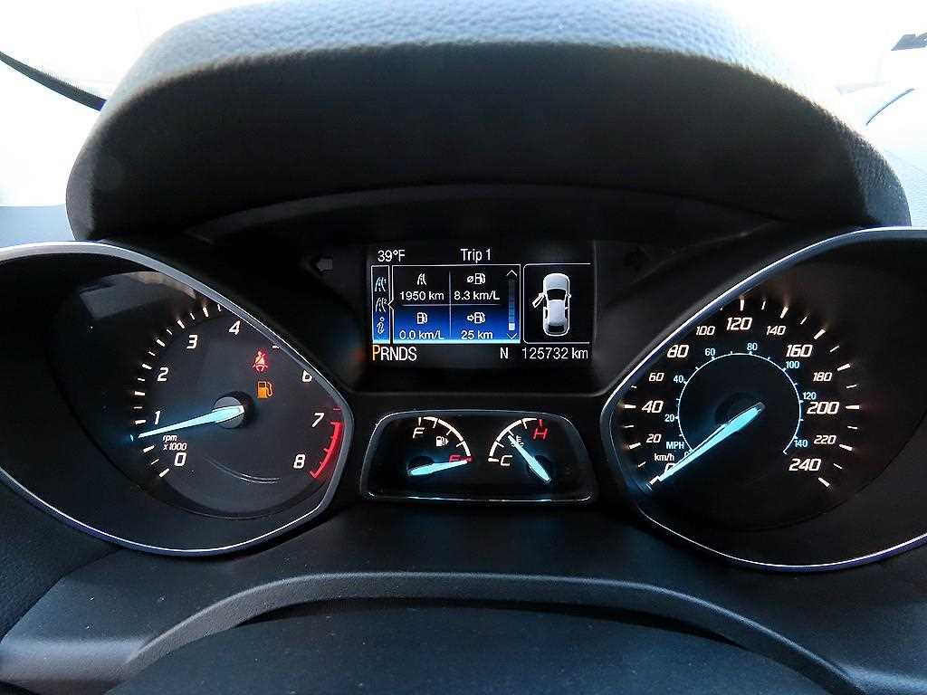 Ford Escape - Vista 9