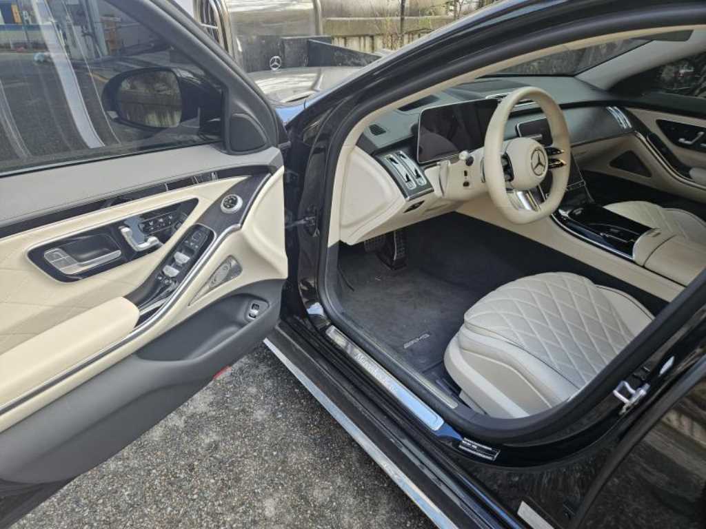 Mercedes Benz S Class - Vista 3