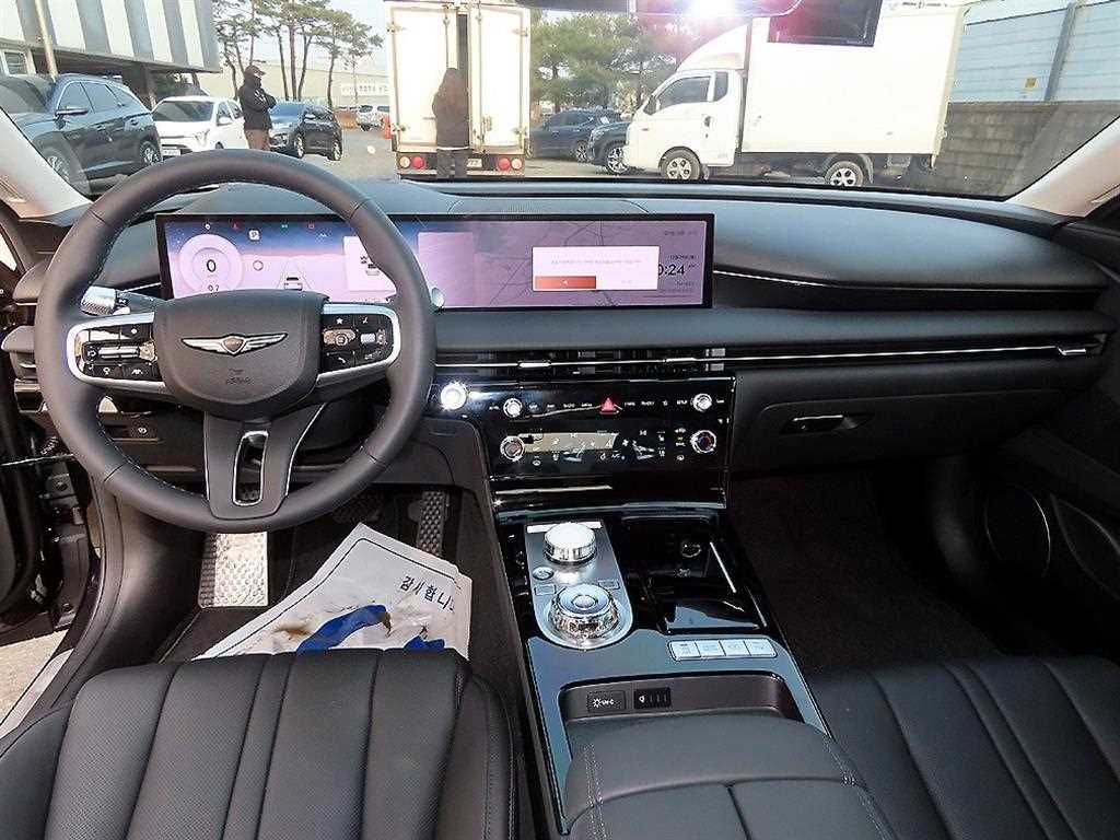 Genesis G80 - Vista 7