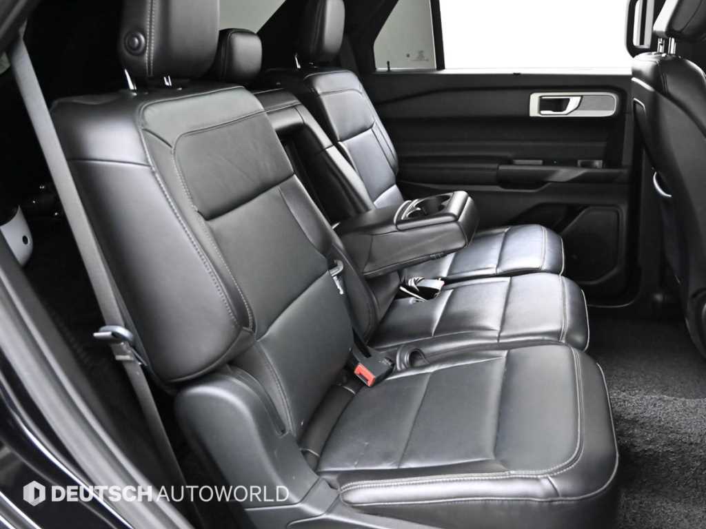 Ford Explorer - Vista 12