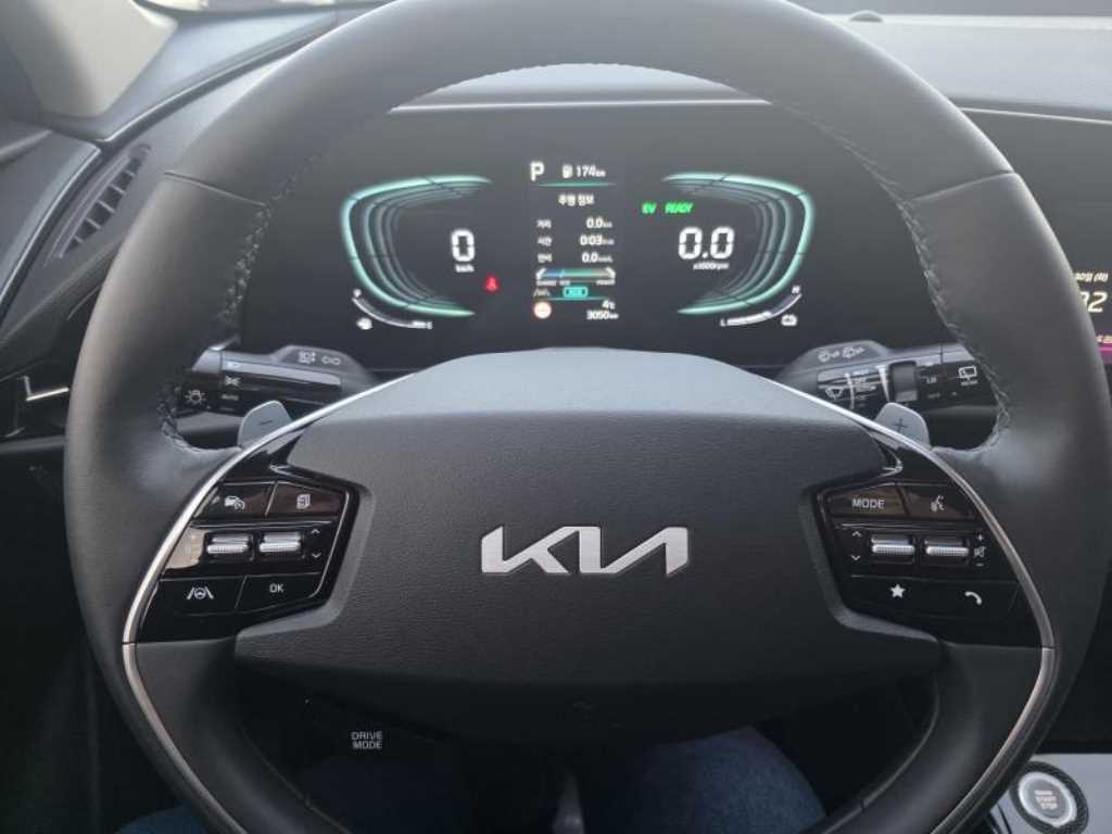 KIA Niro - Vista 10