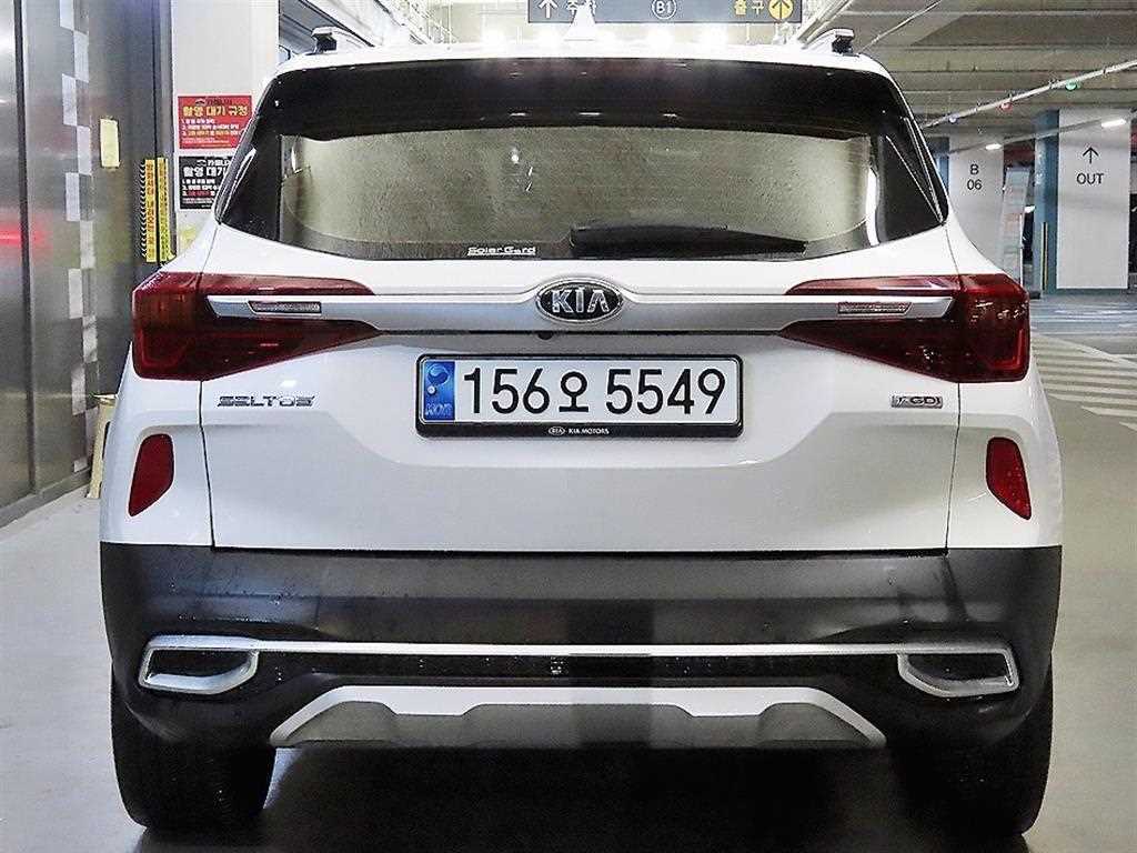 KIA Seltos - Vista 4