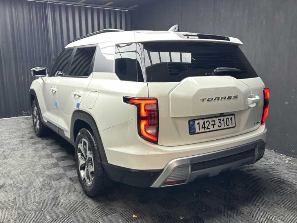 Ssangyong Torres - Vista 4