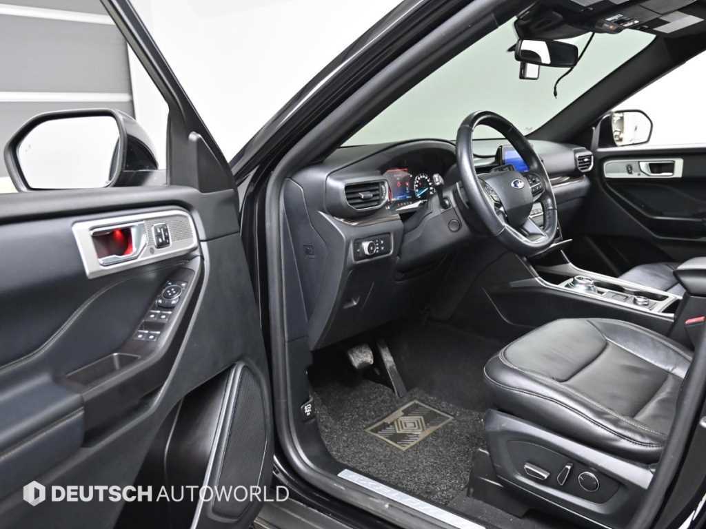 Ford Explorer - Vista 11