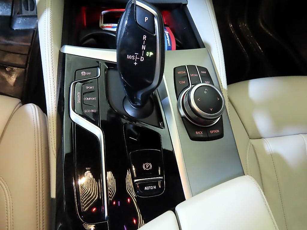 BMW 5 Series - Vista 12