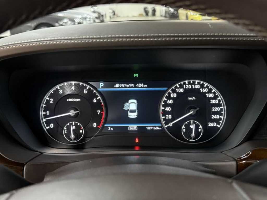 Genesis EQ900 - Vista 10