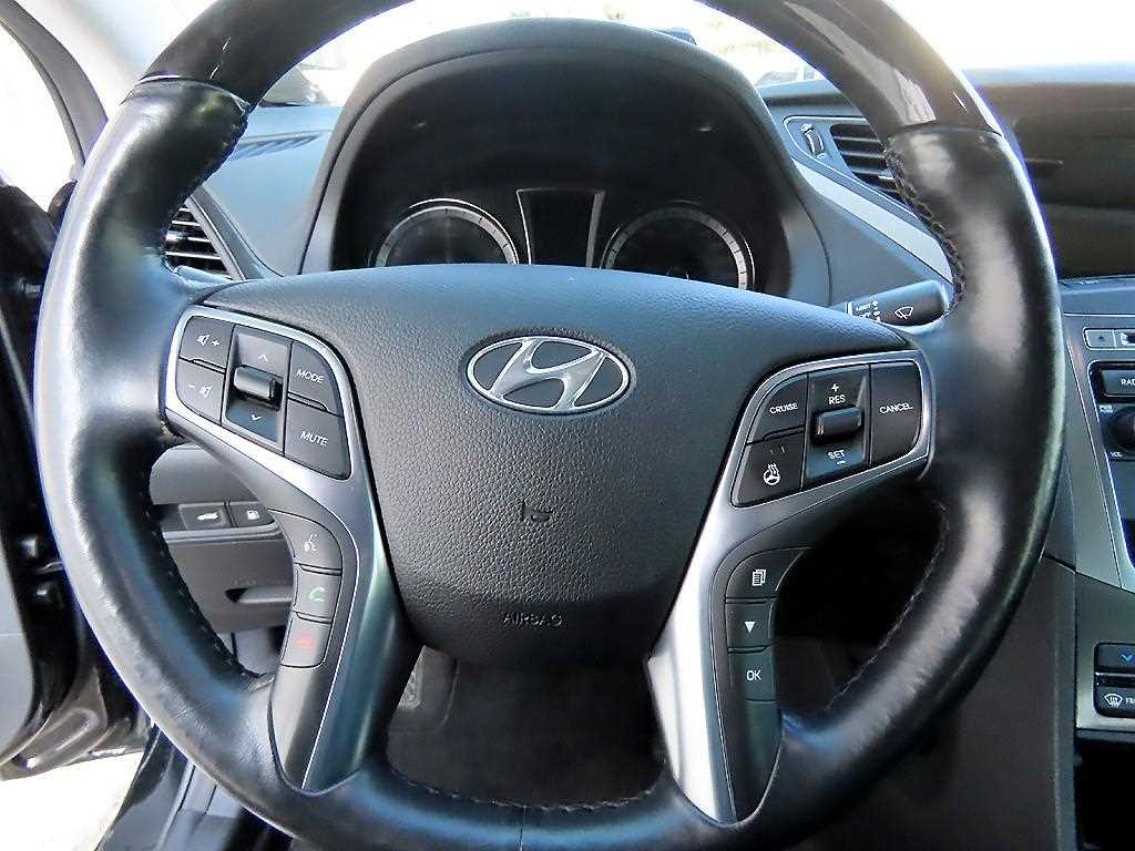HYUNDAI Grandeur - Vista 8