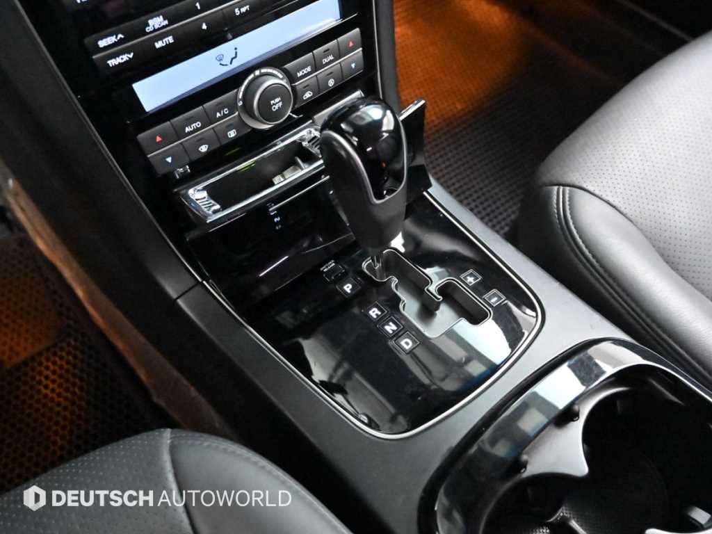 KIA Opirus - Vista 9