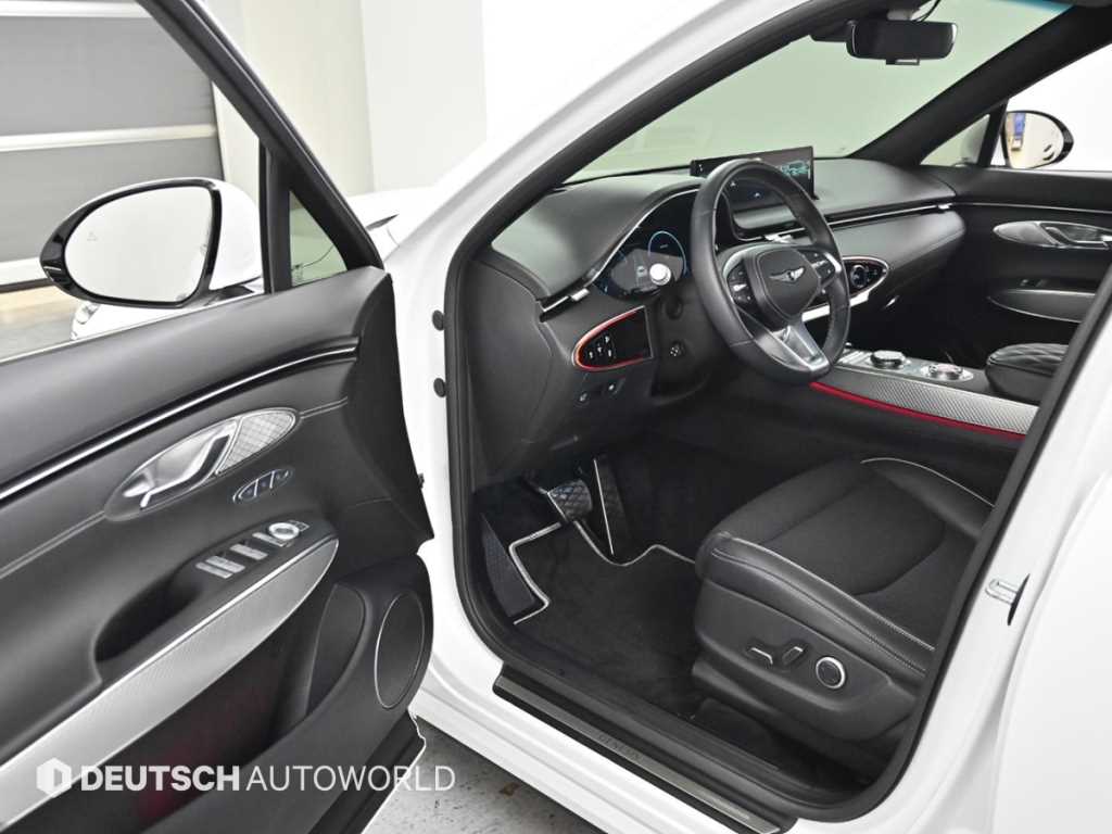 Genesis GV70 - Vista 11