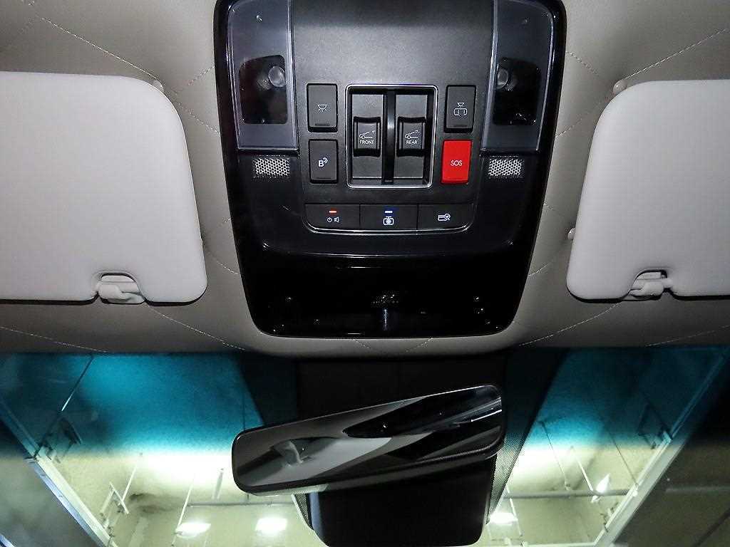 HYUNDAI Staria 2024 Blanco - Importación desde Corea - HF Imports Iquique - Foto 15