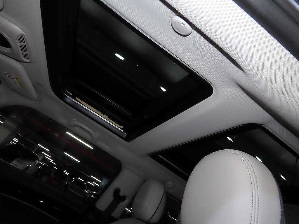 Mini Cooper 2023 Verde - Importación desde Corea - HF Imports Iquique - Foto 16