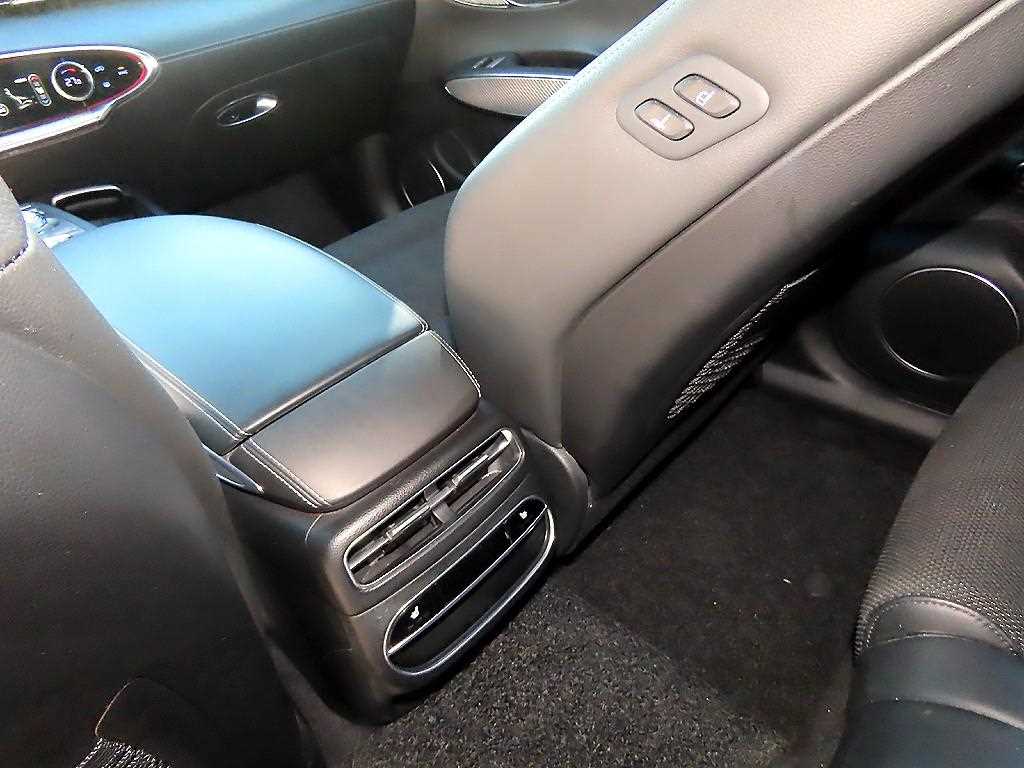 Genesis GV70 2021 Negro - Importación desde Corea - HF Imports Iquique - Foto 17