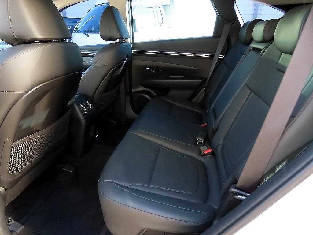 HYUNDAI Tucson - Vista 10