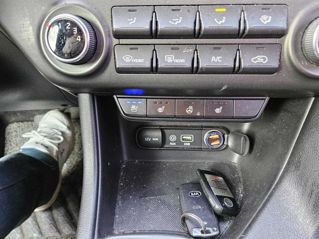 KIA Sportage - Vista 11