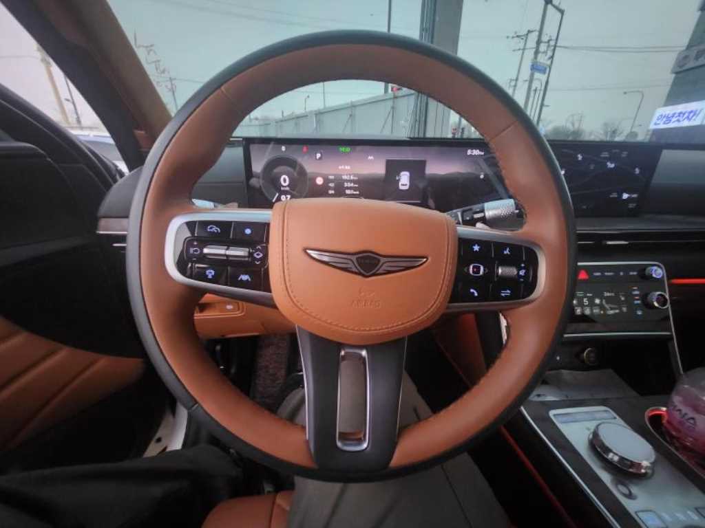 Genesis GV80 - Vista 7