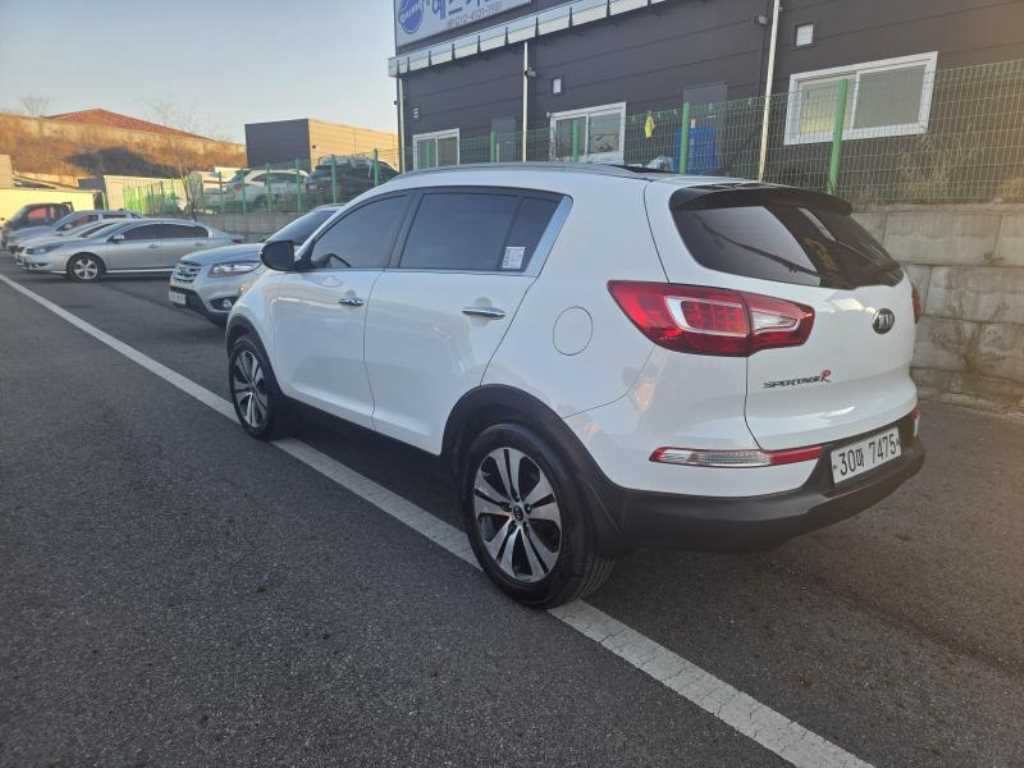 KIA Sportage - Vista 6