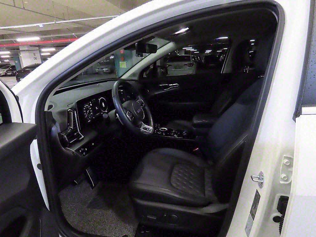 KIA Sportage - Vista 6