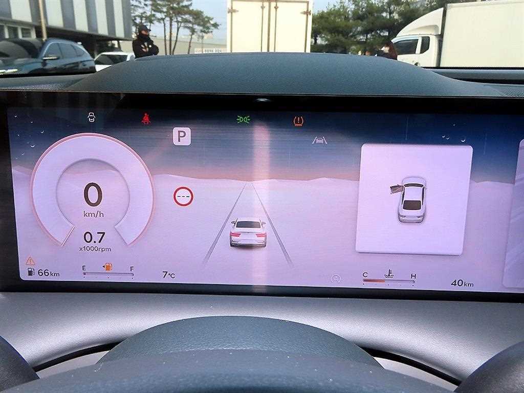 Genesis G80 - Vista 9