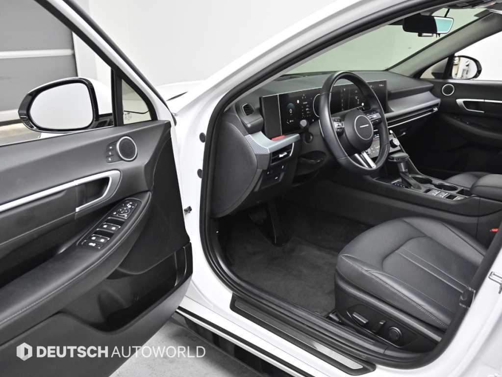 HYUNDAI Sonata - Vista 11