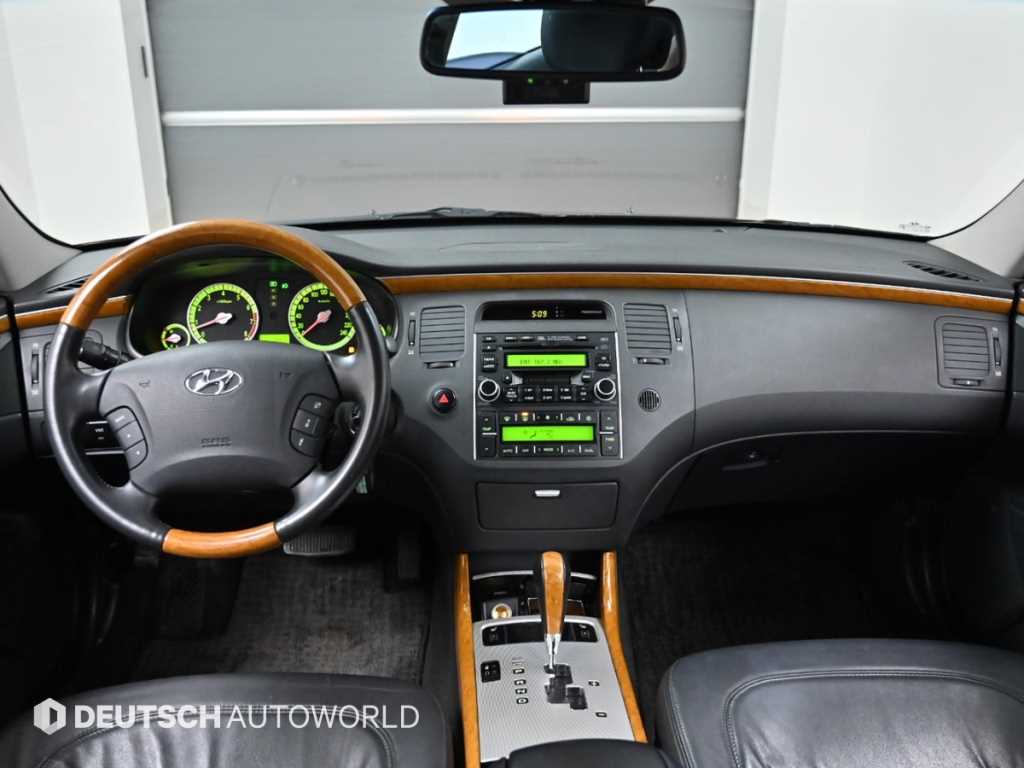 HYUNDAI Grandeur - Vista 7