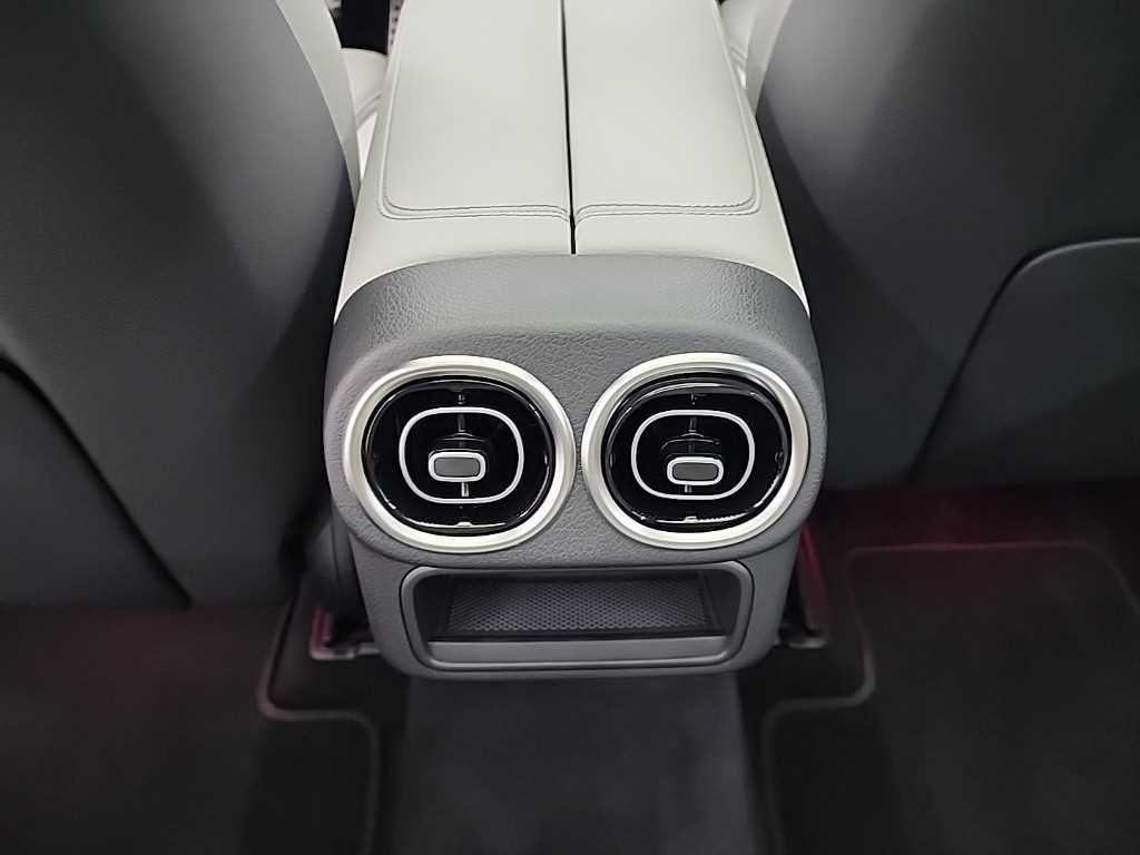 Mercedes Benz GLC Class 2026 Blanco - Importación desde Corea - HF Imports Iquique - Foto 13