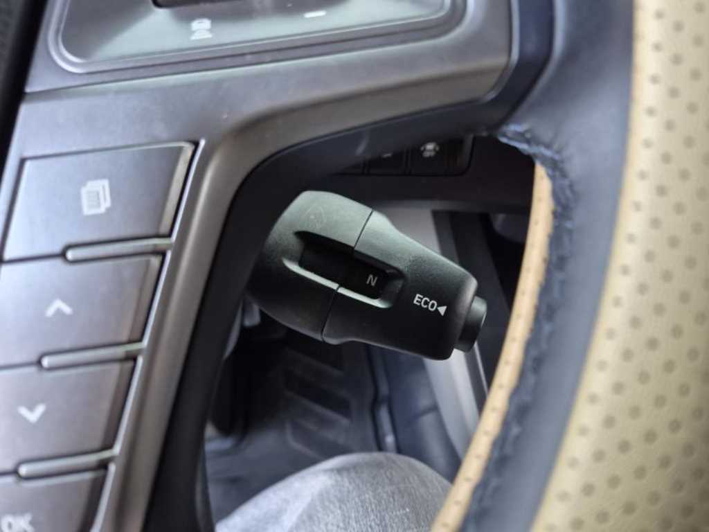 medium and large cargo truck 2024 Blanco - Importación desde Corea - HF Imports Iquique - Foto 15