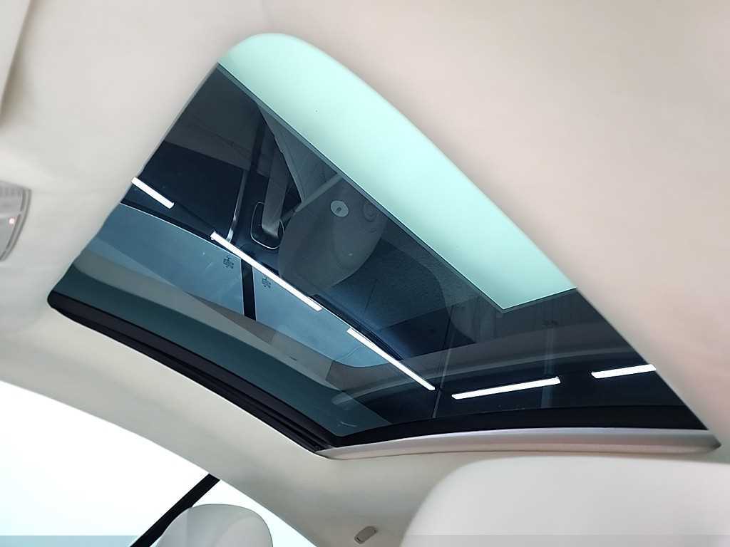 Mercedes Benz E class 2019 Azul - Importación desde Corea - HF Imports Iquique - Foto 13