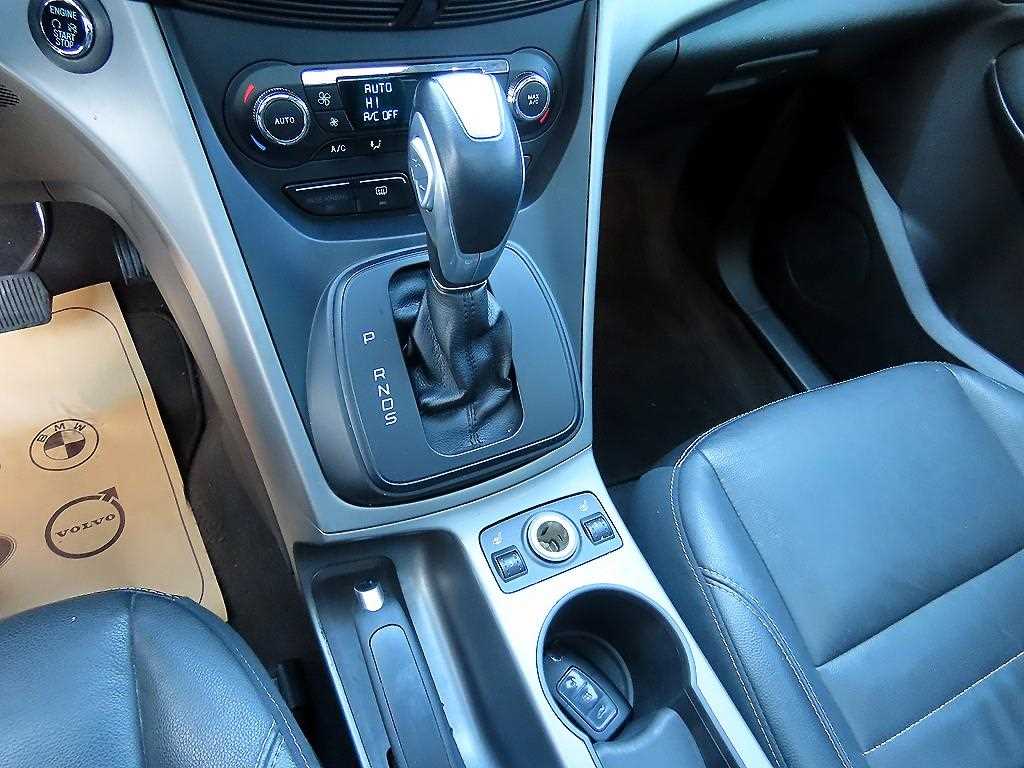 Ford Escape - Vista 10