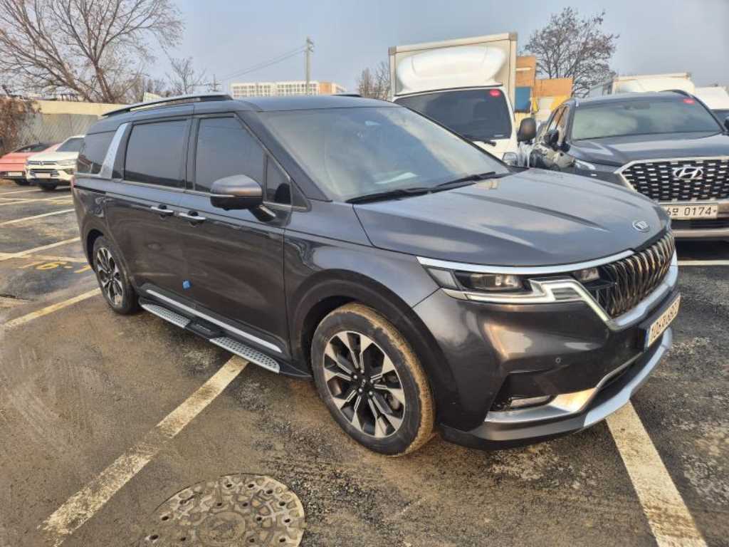 KIA Carnival - Vista 4