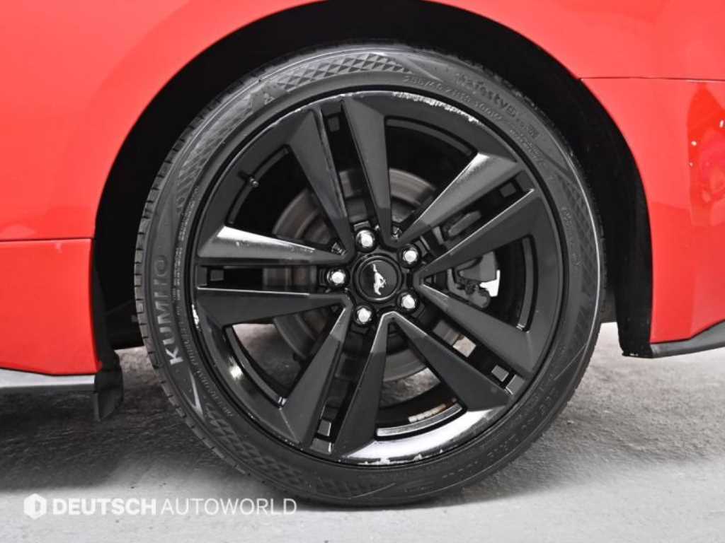 Ford Mustang - Vista 6