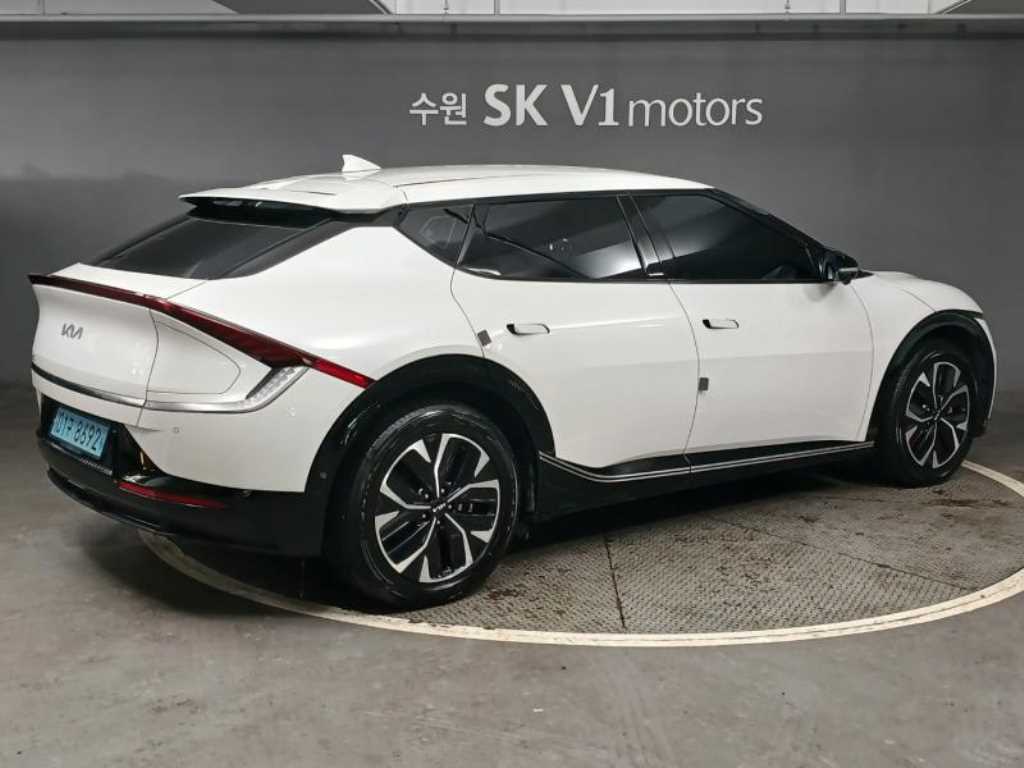 KIA EV6 - Vista 4