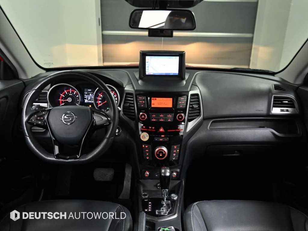 Ssangyong Tivoli - Vista 7