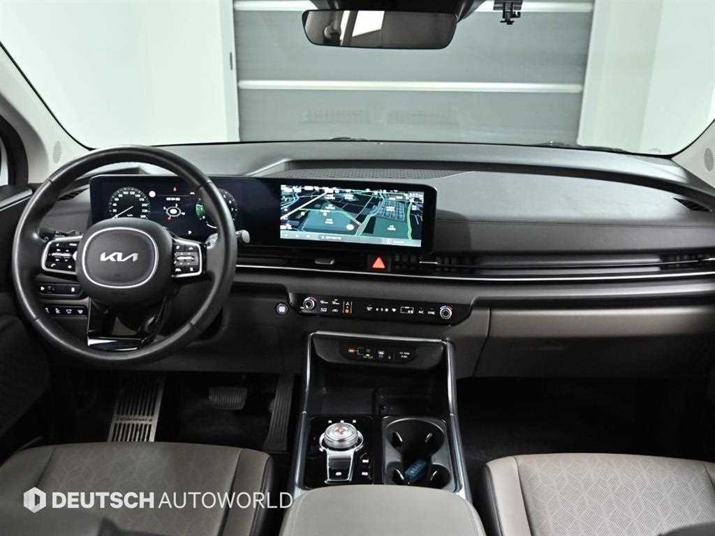 KIA Carnival - Vista 7