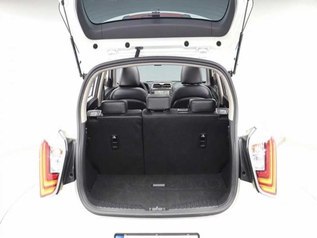 Ssangyong Tivoli - Vista 10