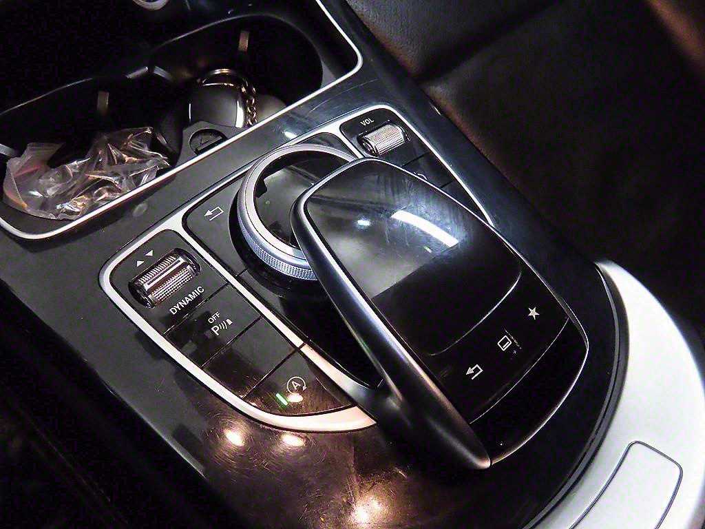 Mercedes Benz C Class 2016 Gris - Importación desde Corea - HF Imports Iquique - Foto 16