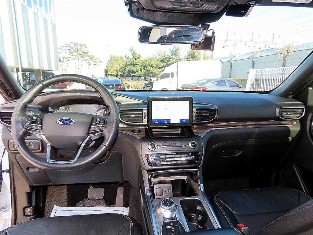 Ford Explorer - Vista 7
