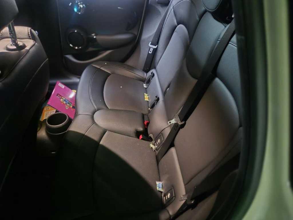 Mini Cooper - Vista 5