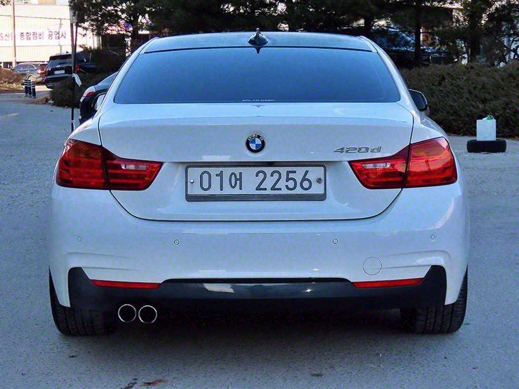 BMW 4 Series - Vista 4