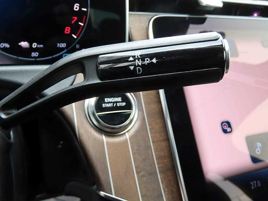 Mercedes Benz E class - Vista 11