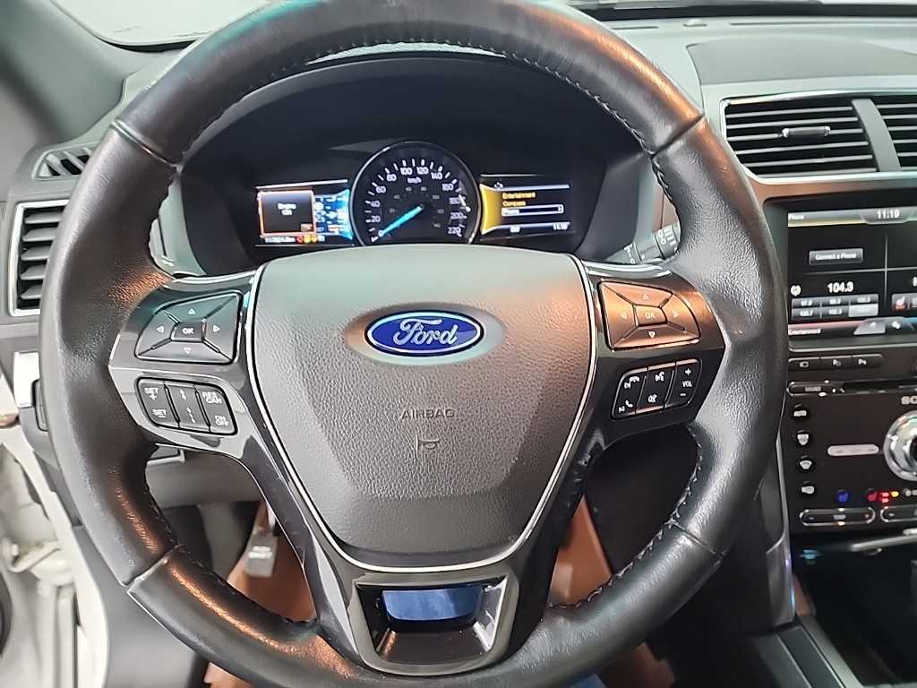 Ford Explorer - Vista 9
