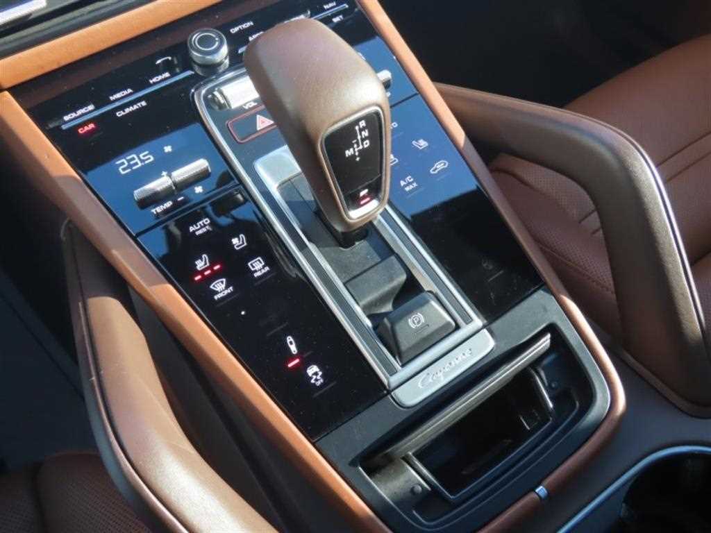 Porsche Cayenne - Vista 6